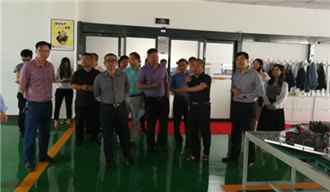 我院課題組赴漣源市開展《婁底資源型城市轉(zhuǎn)型升級，深化供給側(cè)結(jié)構(gòu)性改革》