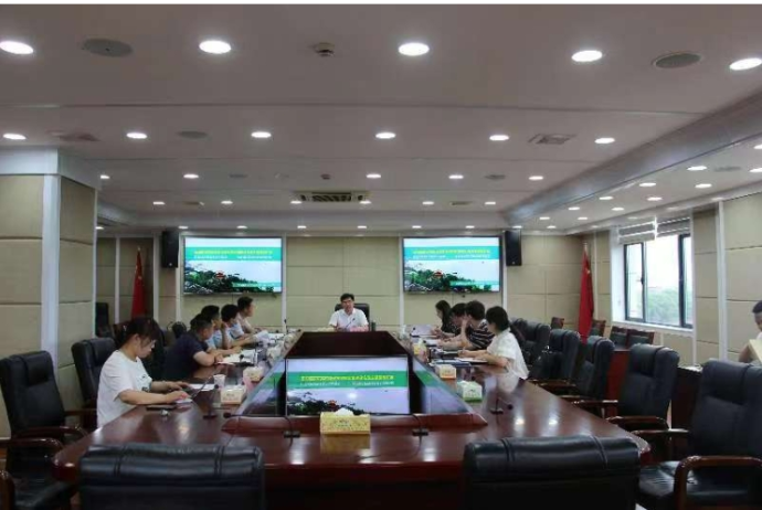 凝心聚力，爭創(chuàng)國家農高區(qū)—岳陽市人民政府副市長張世愚聽取創(chuàng)建工作匯報